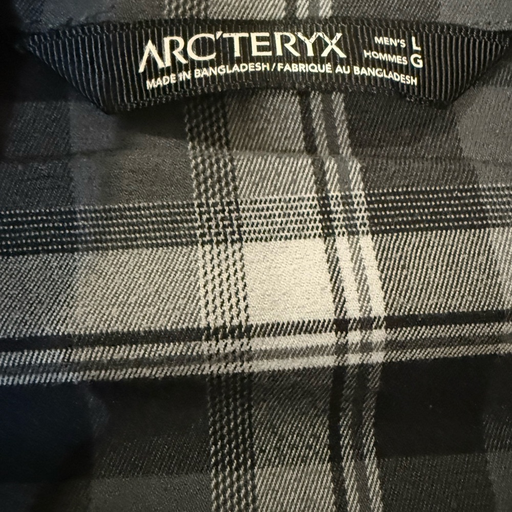 Arc'teryx Gryson Snap Button Men's Charcoal and White Plaid Shirt - Picture 3 of 4